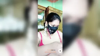 Bhabhi Showing Big Boobs Sexy Chut Live Cam
